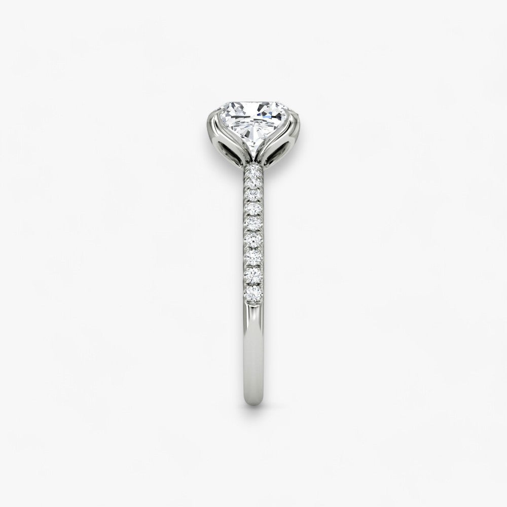 VENT (Cushion natural diamond white gold with pave)