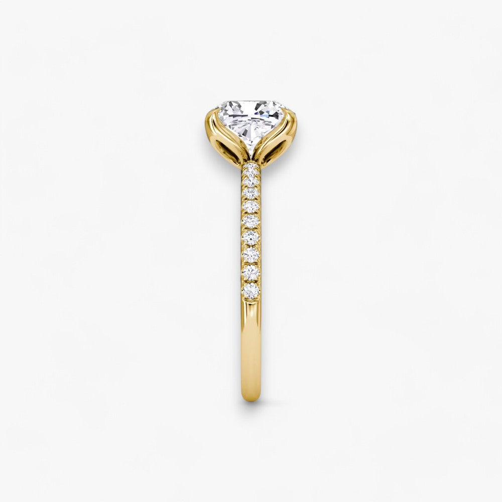 VENT (Cushion natural diamond yellow gold with pave)