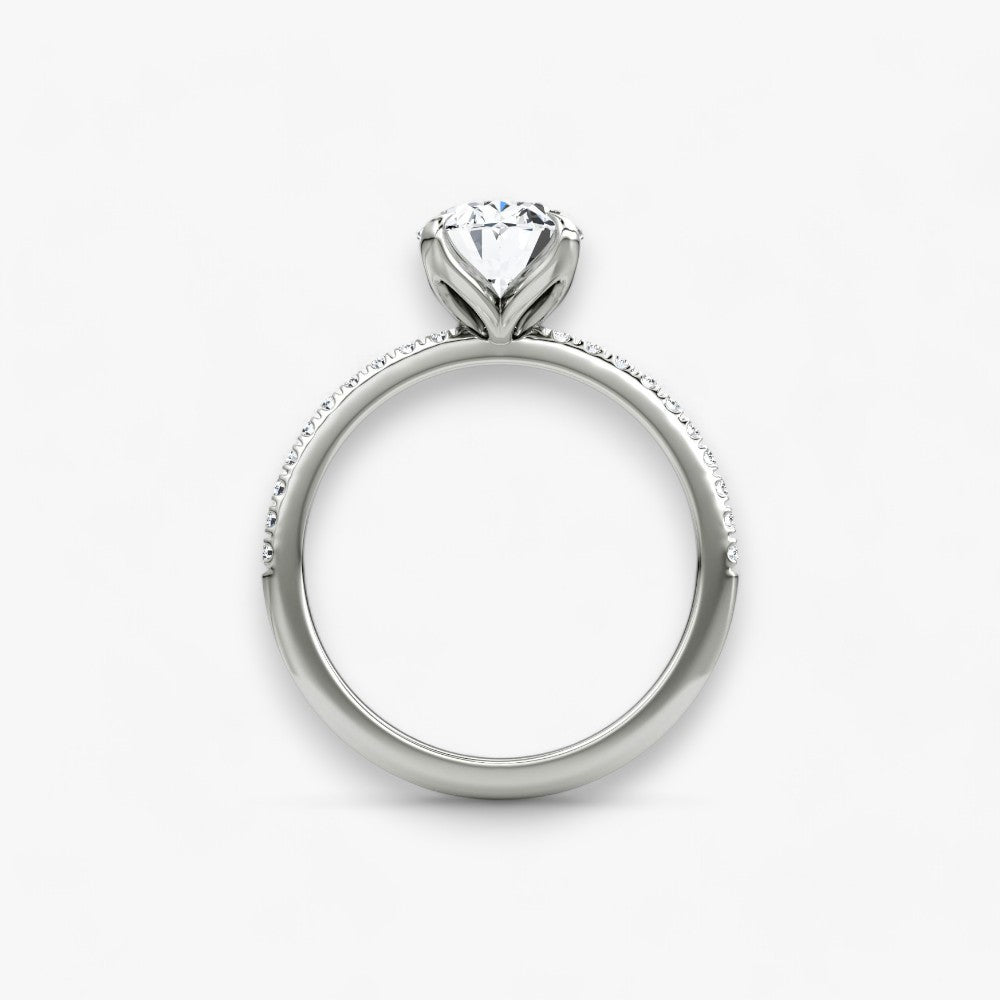 VENT (Oval natural diamond white gold with pave)