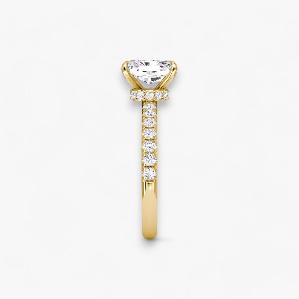 JOIE (Radiant natural diamond yellow gold with pave)