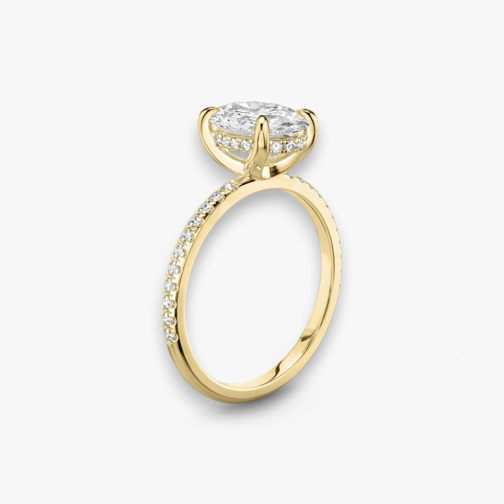 AMOUR (Oval natürlicher Diamant Gelbgold mit Pave)