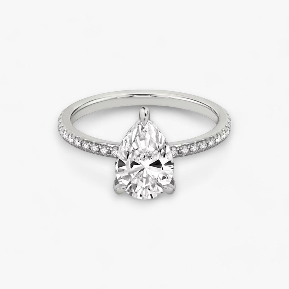 AMOUR (drop natural diamond platinum with pave)