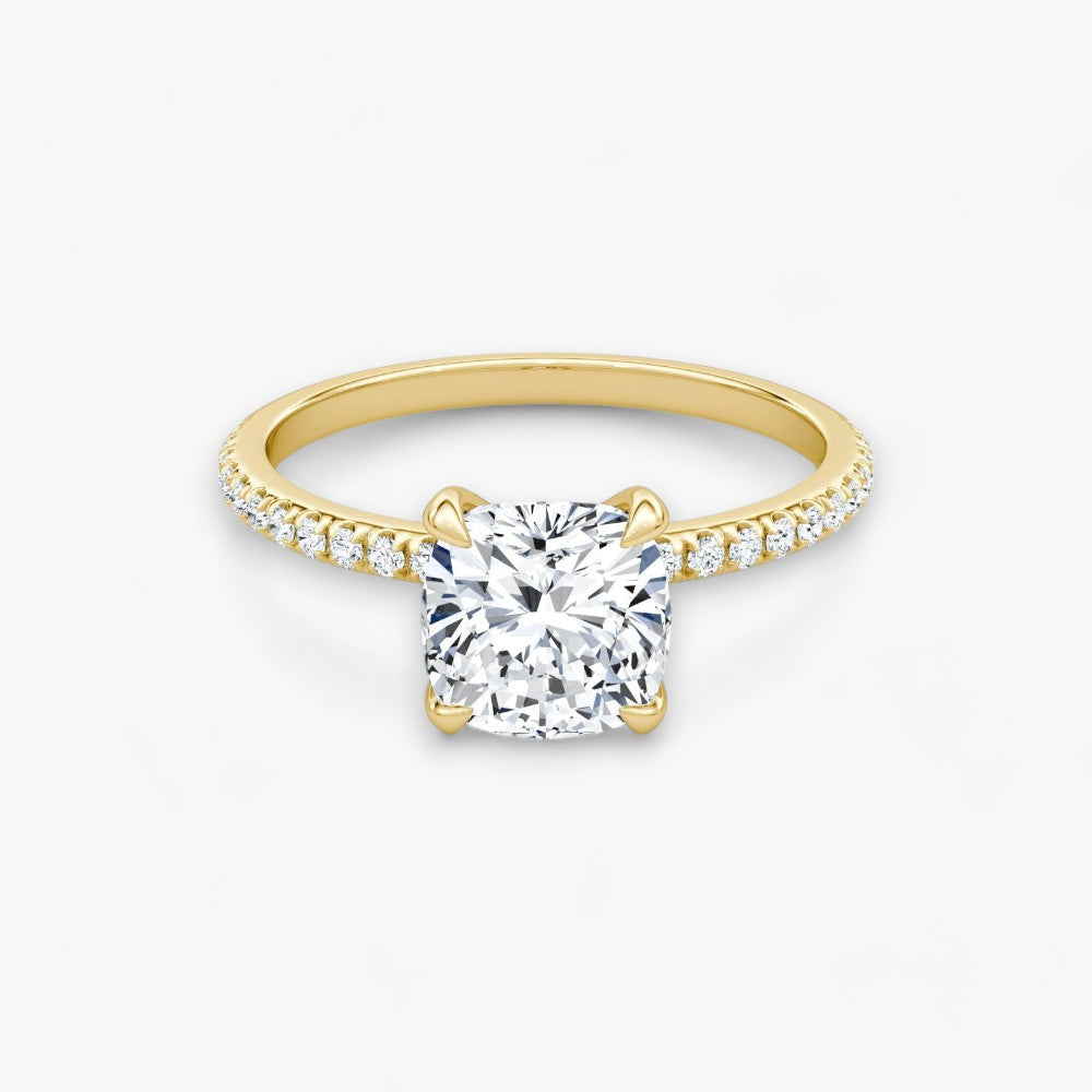 VITRA (Cushion natural diamond yellow gold with pave)