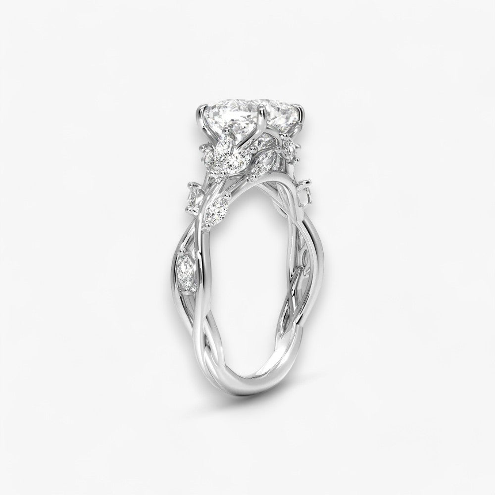 FLEUR (Cushion natural diamond platinum)