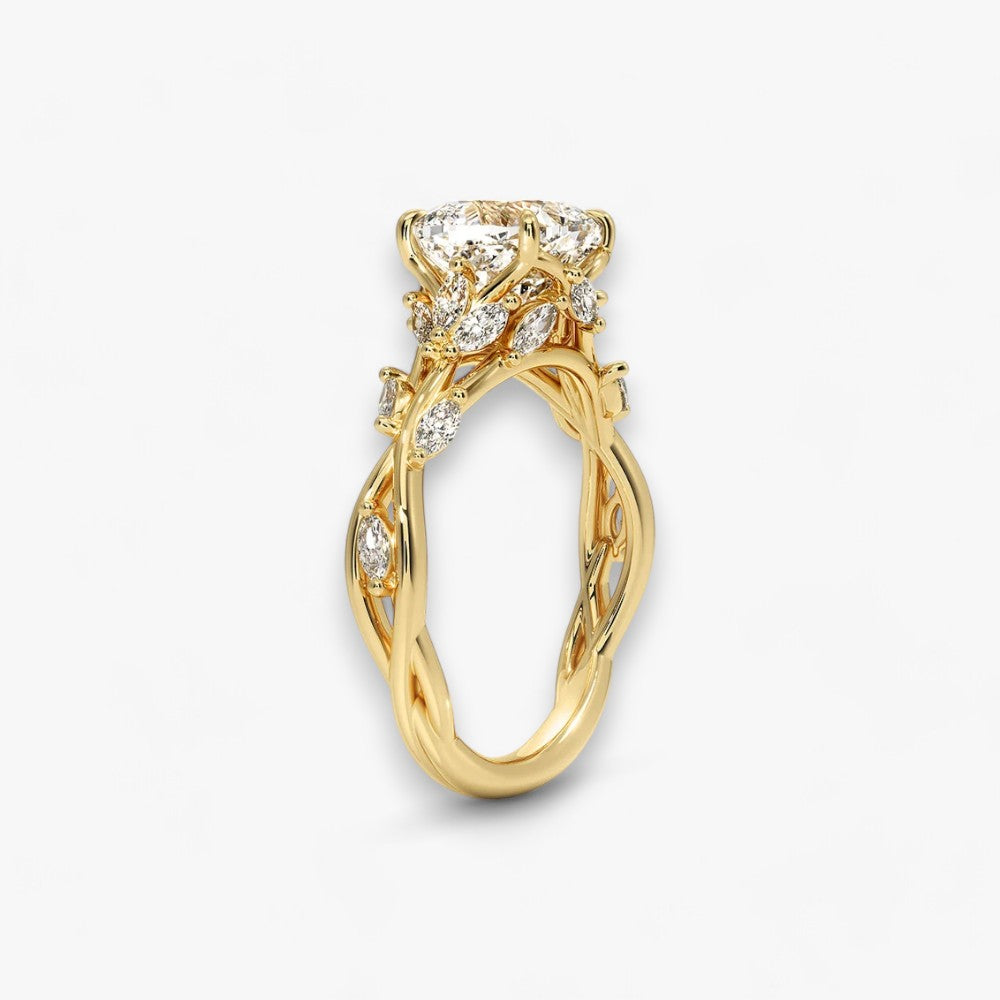 FLEUR (Cushion natural diamond yellow gold)