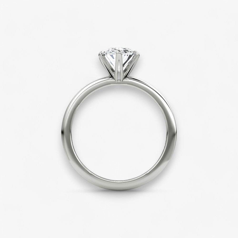 CLAIR (Oval natural diamond platinum without pave)