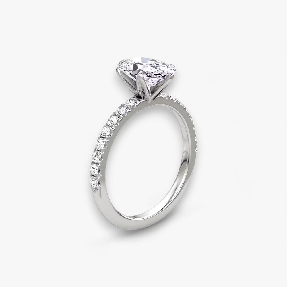 CLAIR (Oval natural diamond white gold with pave)